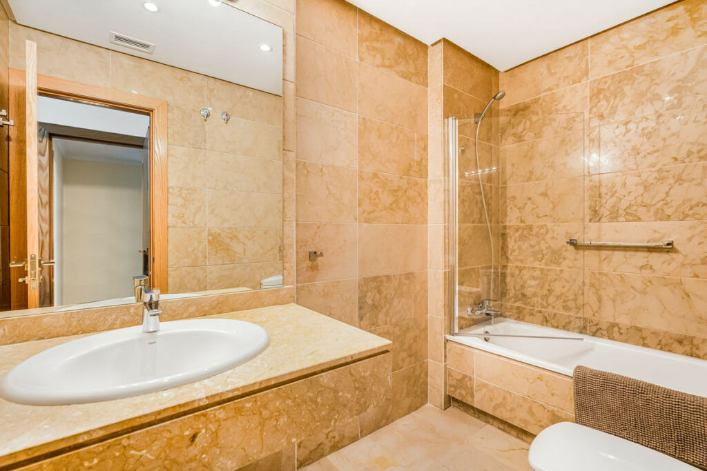 Middle Floor Apartment Marbella Málaga - image 30