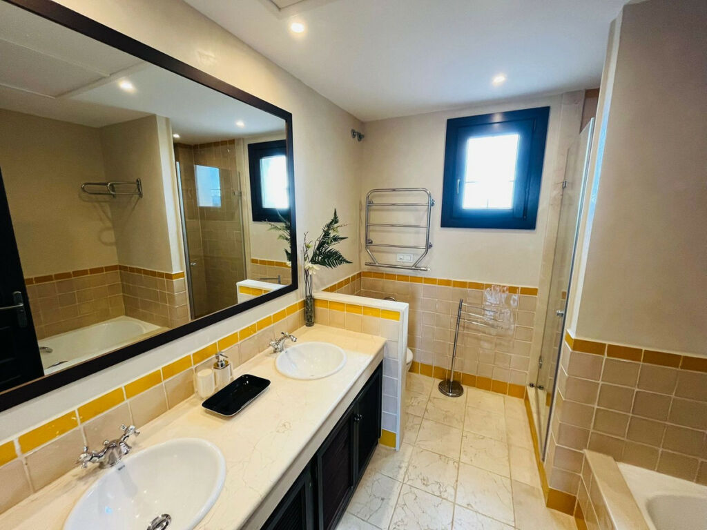 Semi-Detached House Sotogrande Cádiz - image 30
