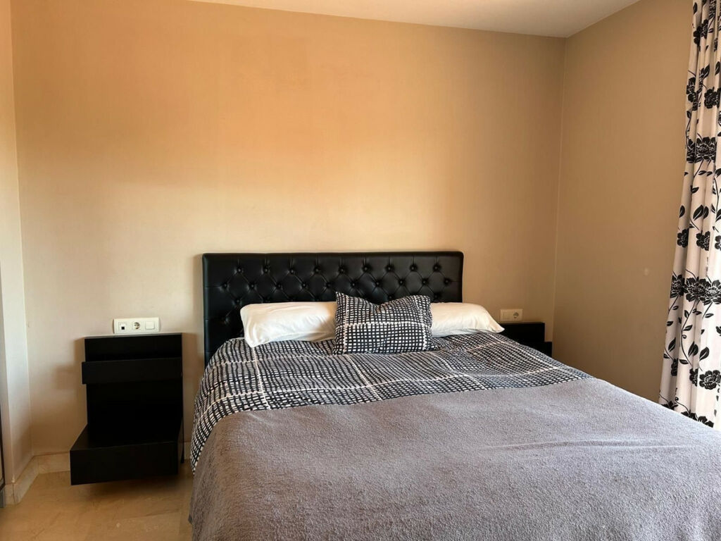 Detached Villa Cerros del Aguila Málaga - image 30