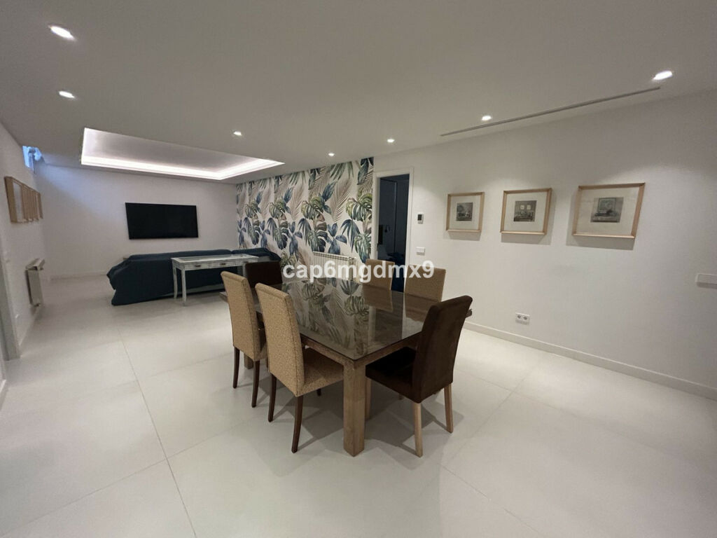 Detached Villa San Pedro de Alcántara Málaga - image 30