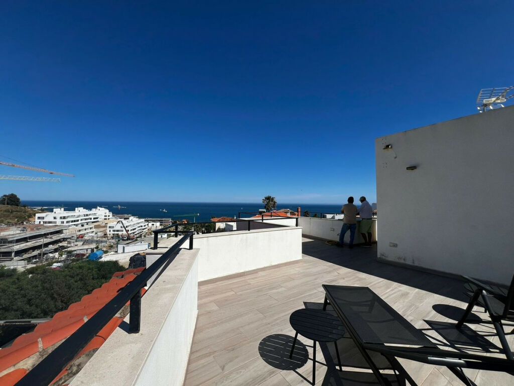 Detached Villa Estepona Málaga - image 30