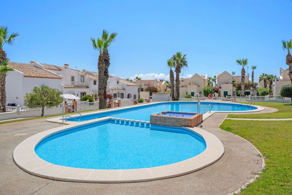 Detached Villa Orihuela Costa Alicante - image 31