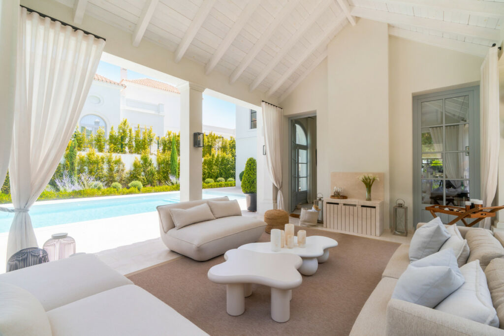 Detached Villa Nueva Andalucía Málaga - image 31