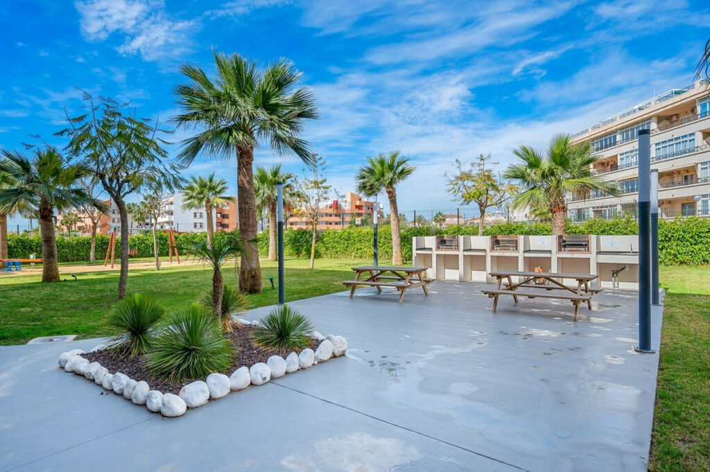 Ground Floor Apartment Playa Flamenca Alicante - image 31