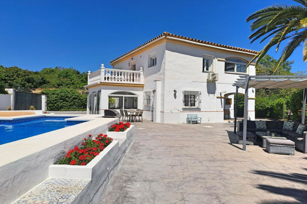 Detached Villa Coín Málaga - image 31