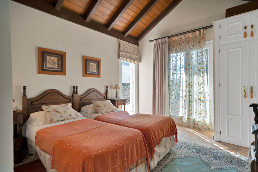 Detached Villa Las Brisas Málaga - image 31