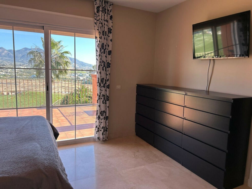 Detached Villa Cerros del Aguila Málaga - image 31