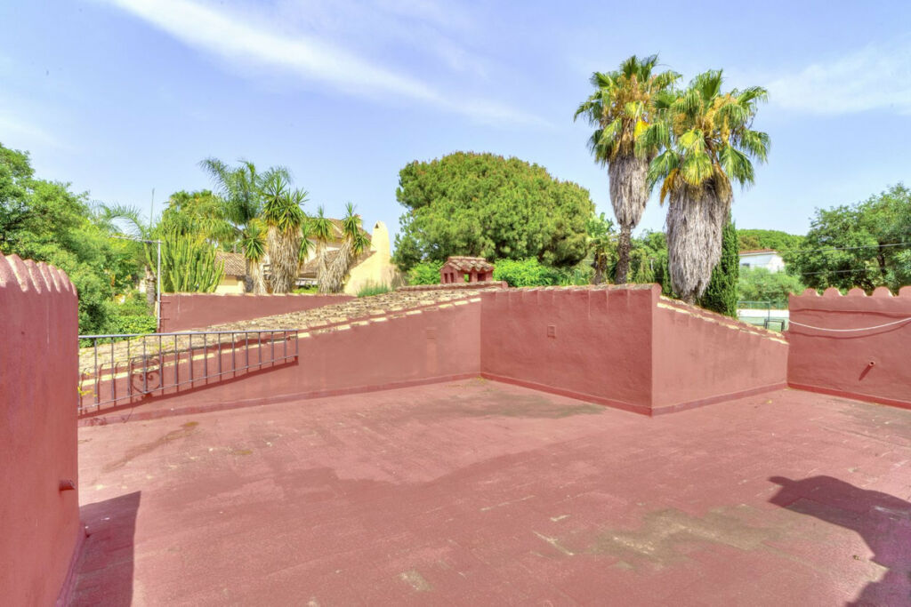 Detached Villa El Rosario Málaga - image 31