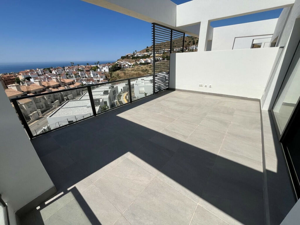 Semi-Detached House Riviera del Sol Málaga - image 30