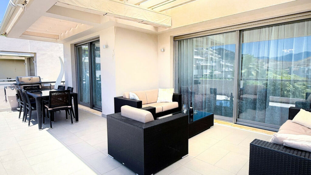 Middle Floor Apartment Benahavís Málaga - image 13
