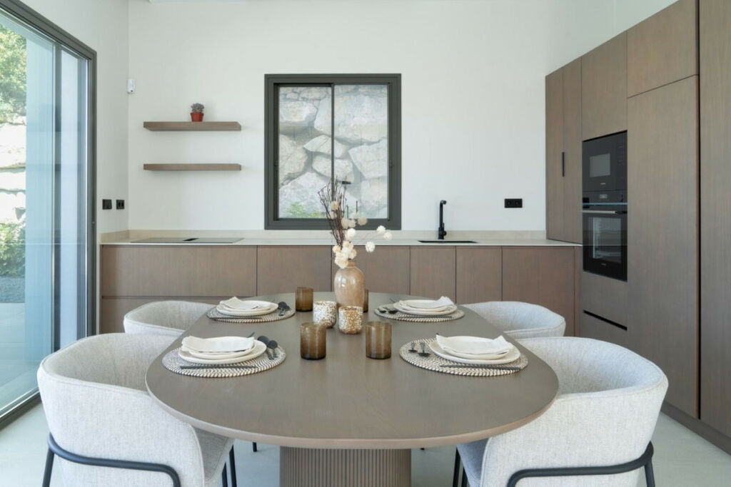 Detached Villa Estepona Málaga - image 31