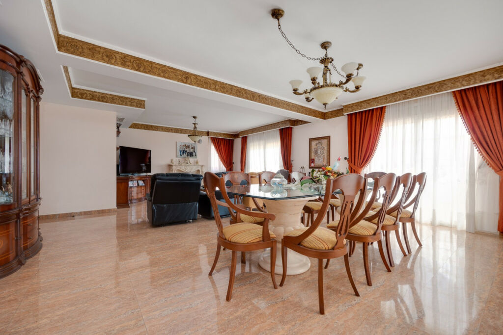 Detached Villa Orihuela Alicante - image 22