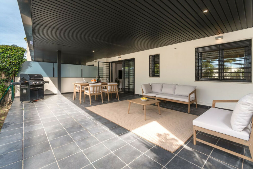 Ground Floor Apartment Los Flamingos Málaga - image 30