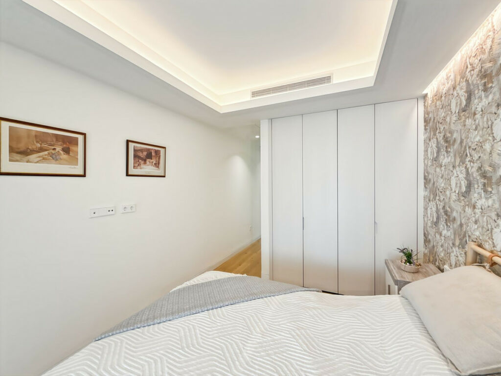 Middle Floor Apartment Estepona Málaga - image 31