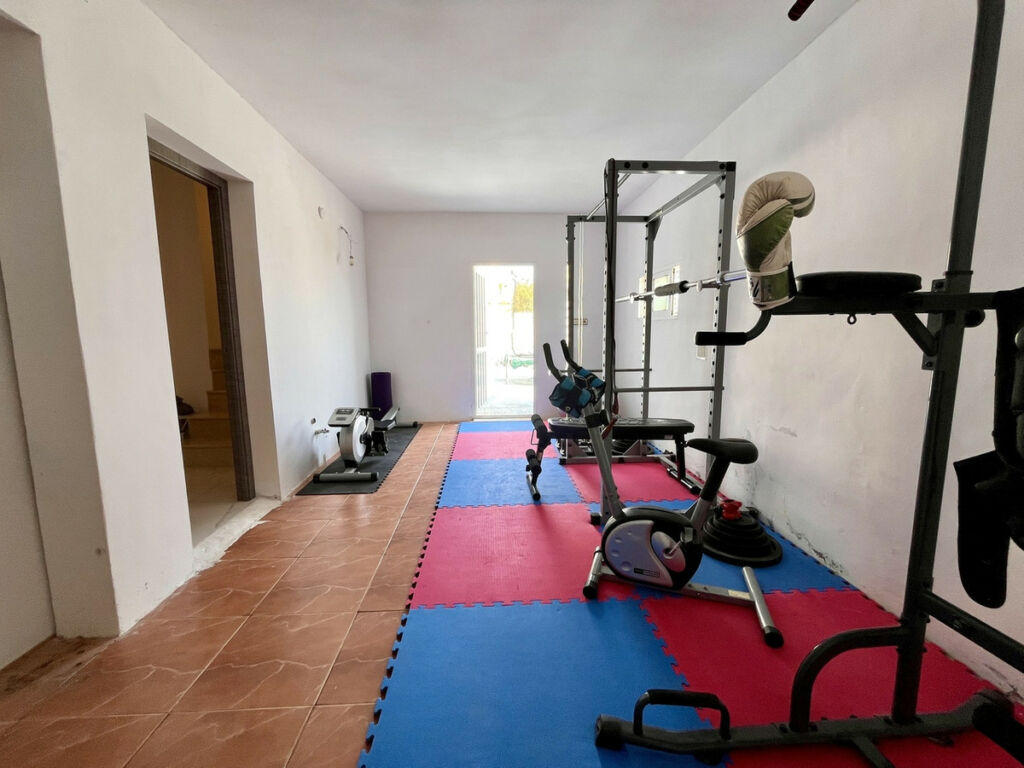 Detached Villa San Miguel de Salinas Alicante - image 31