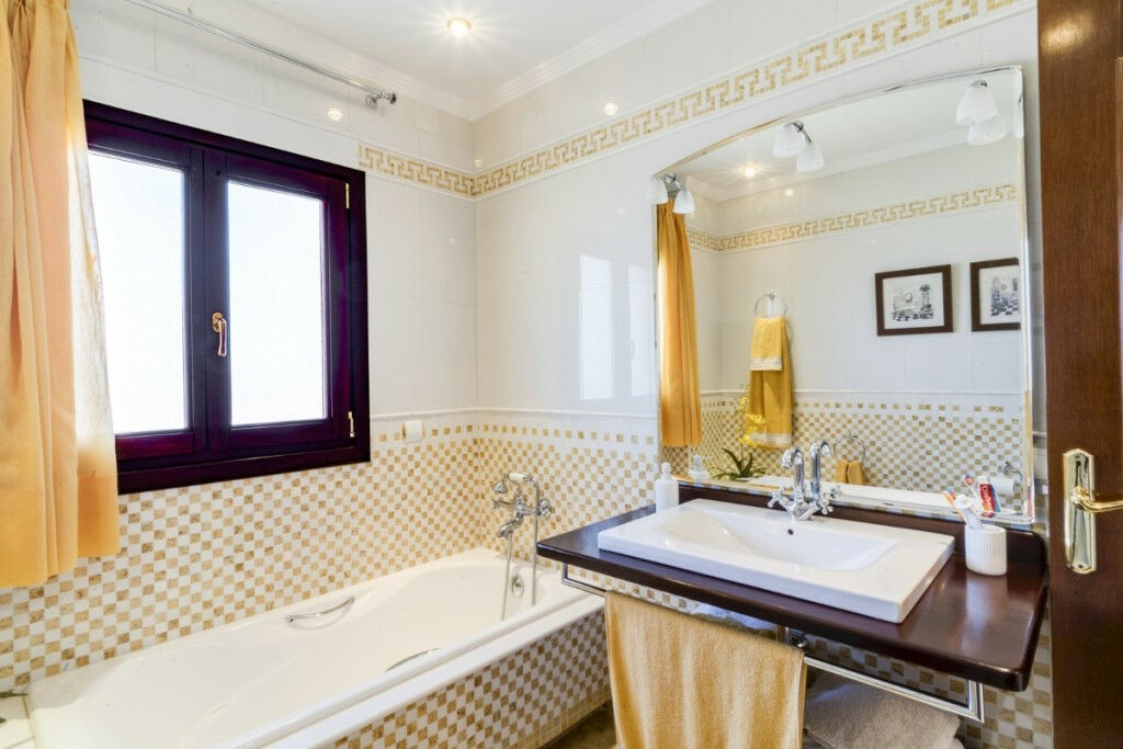 Detached Villa Alhaurín el Grande Málaga - image 31