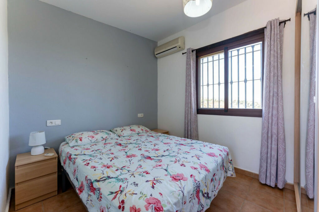 Detached Villa Alhaurín el Grande Málaga - image 32
