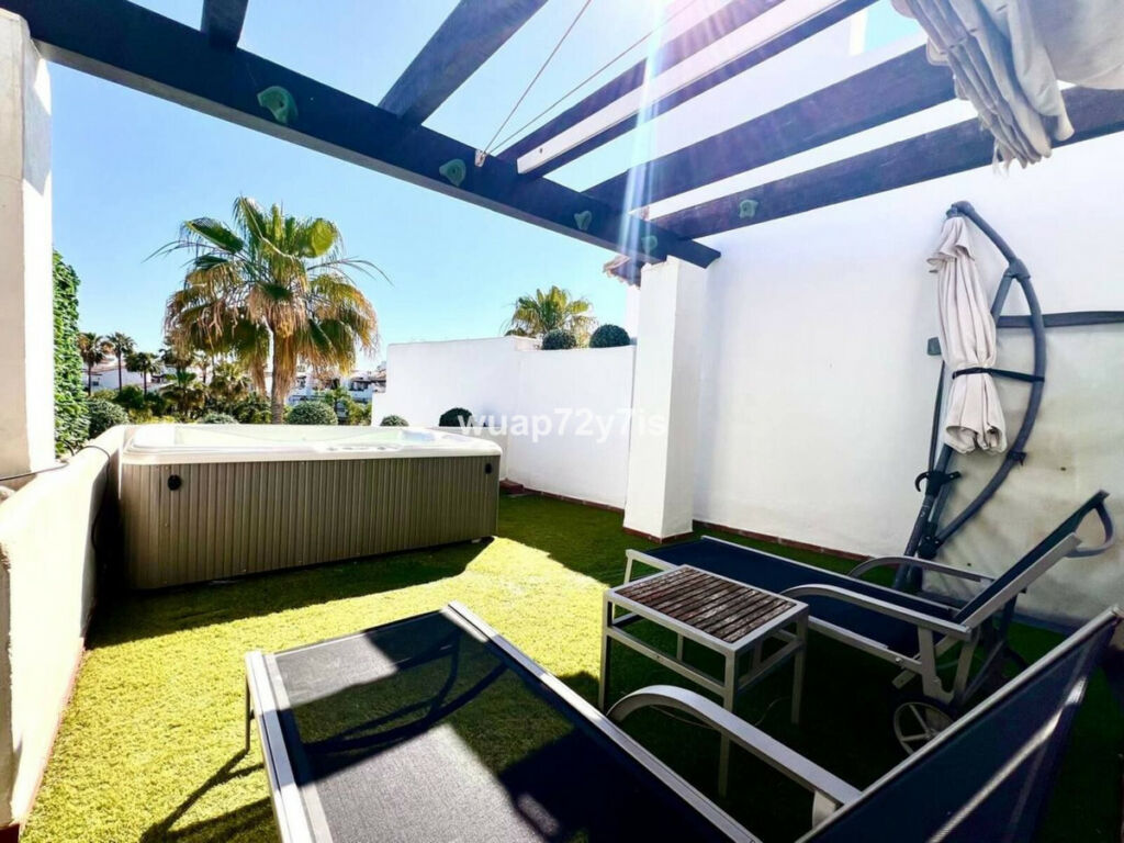 Townhouse Estepona Málaga - image 31