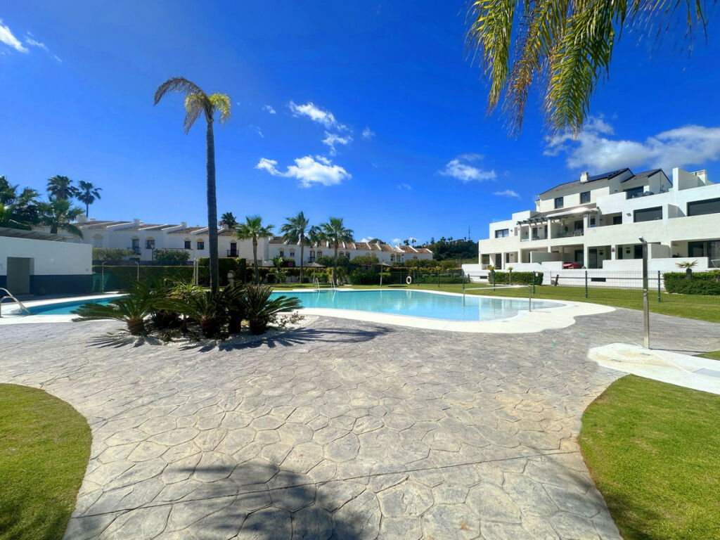 Penthouse Estepona Málaga - image 33