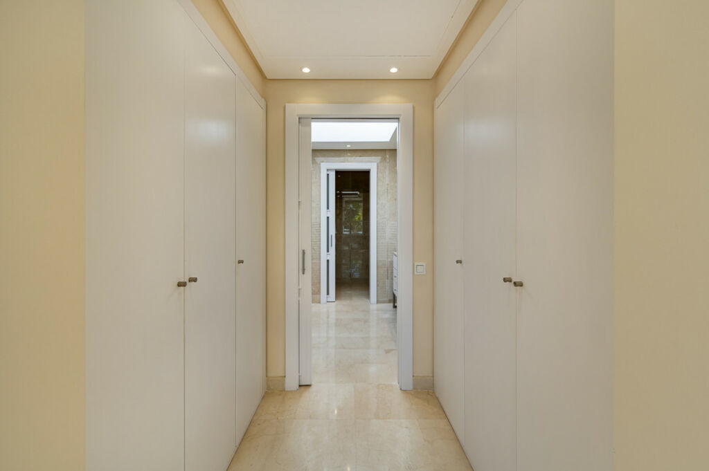 Penthouse The Golden Mile Málaga - image 31