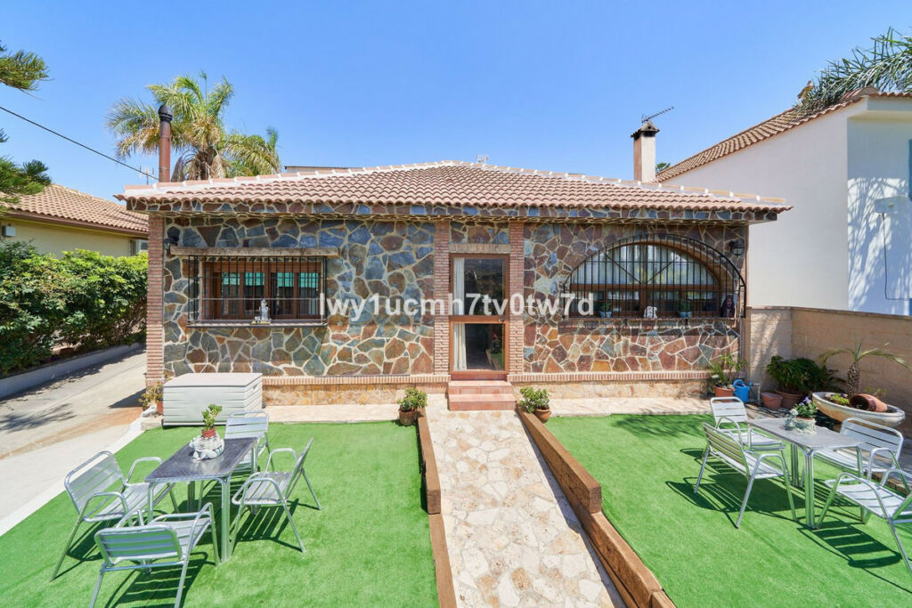 Detached Villa Alhaurín de la Torre Málaga - image 31