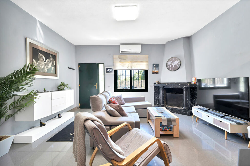 Detached Villa Marbella Málaga - image 32