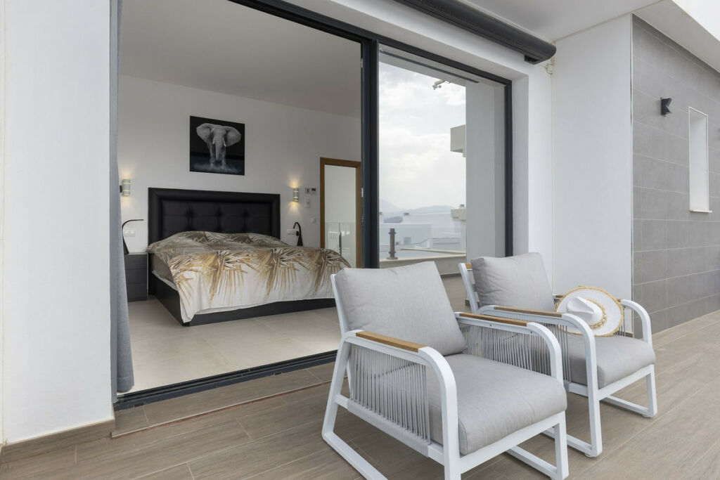 Detached Villa Coín Málaga - image 32