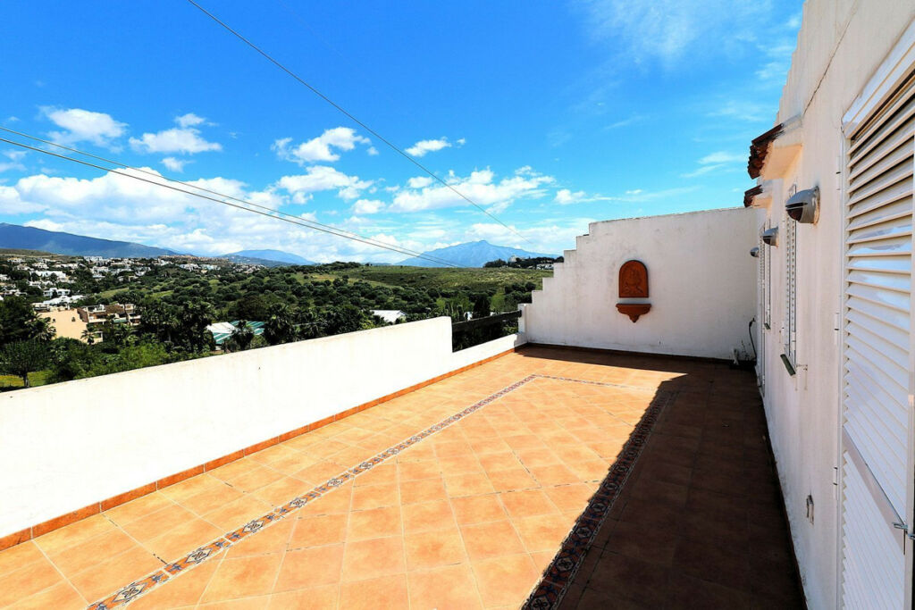 Penthouse Duplex Bel Air Málaga - image 32