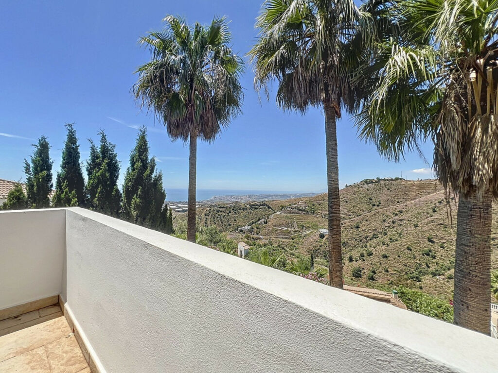 Detached Villa Algarrobo Málaga - image 32