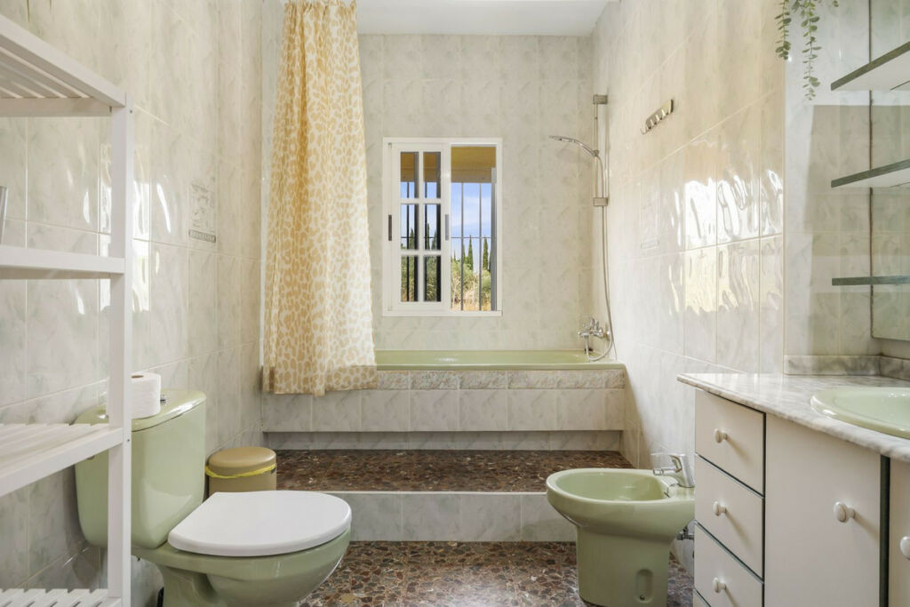 Detached Villa Alhaurín de la Torre Málaga - image 32