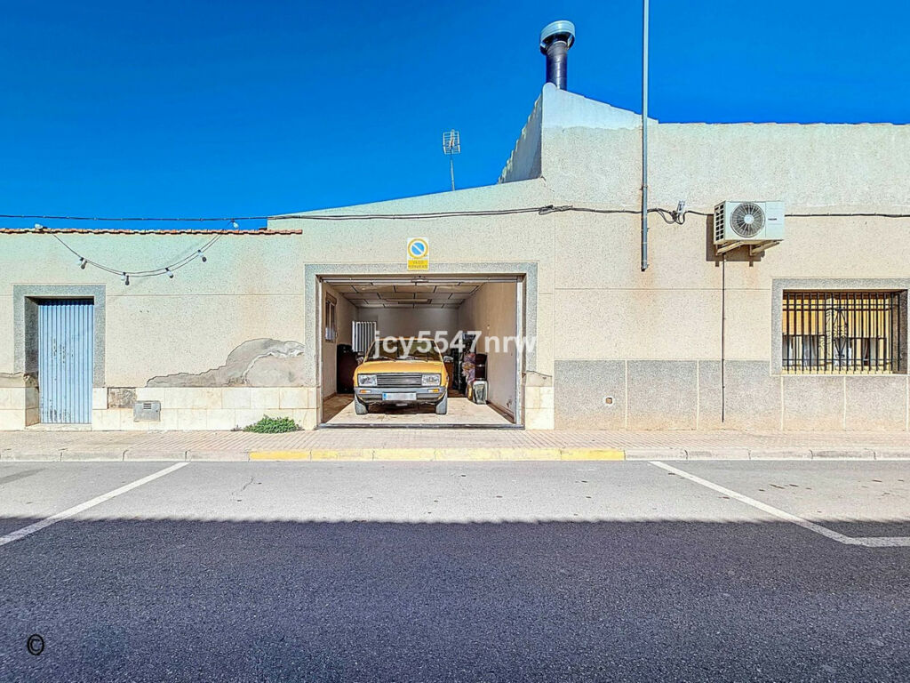 Townhouse Pinoso Alicante - image 32