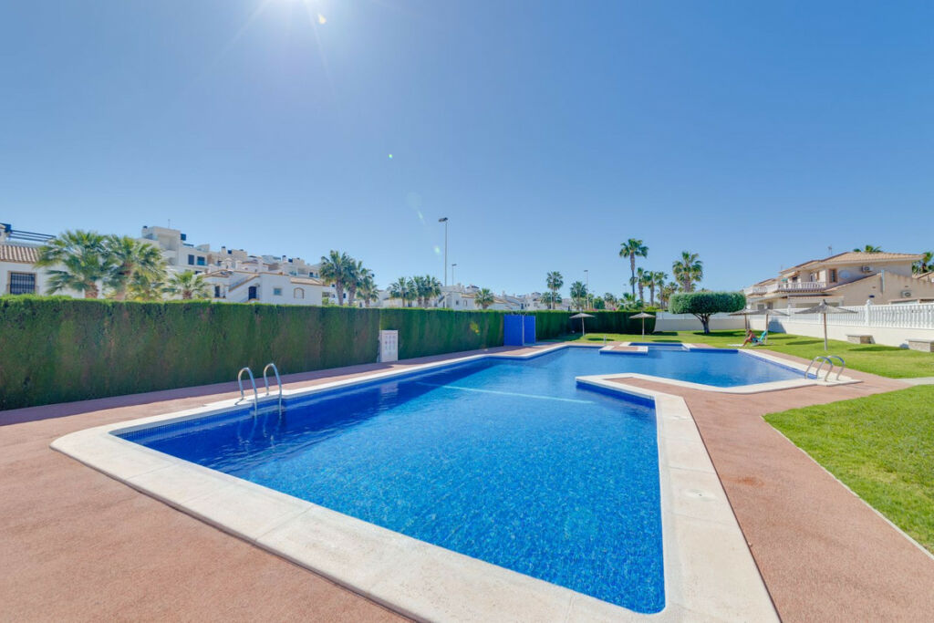 Detached Villa Orihuela Costa Alicante - image 32