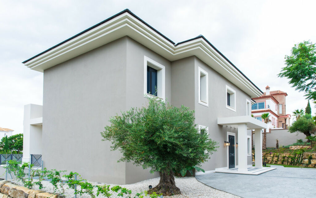 Detached Villa Los Flamingos Málaga - image 32