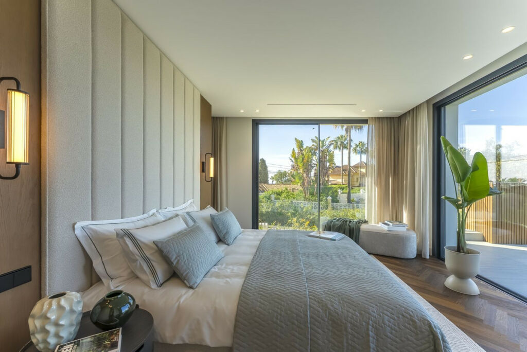 Detached Villa El Rosario Málaga - image 32