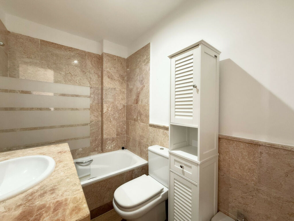 Townhouse Sotogrande Cádiz - image 32