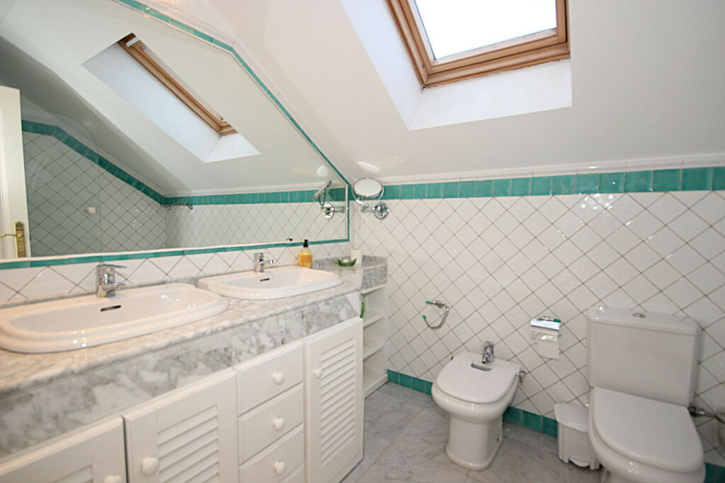 Townhouse Bahía de Marbella Málaga - image 32