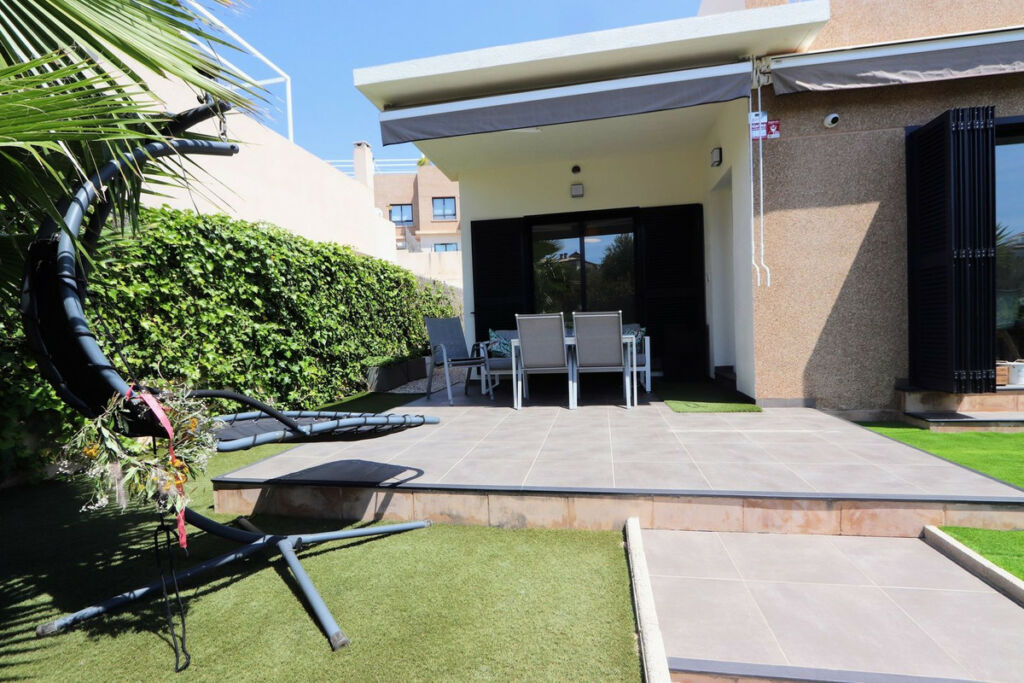 Detached Villa La Zenia Alicante - image 32