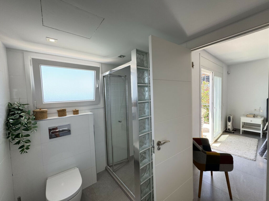 Detached Villa Riviera del Sol Málaga - image 32