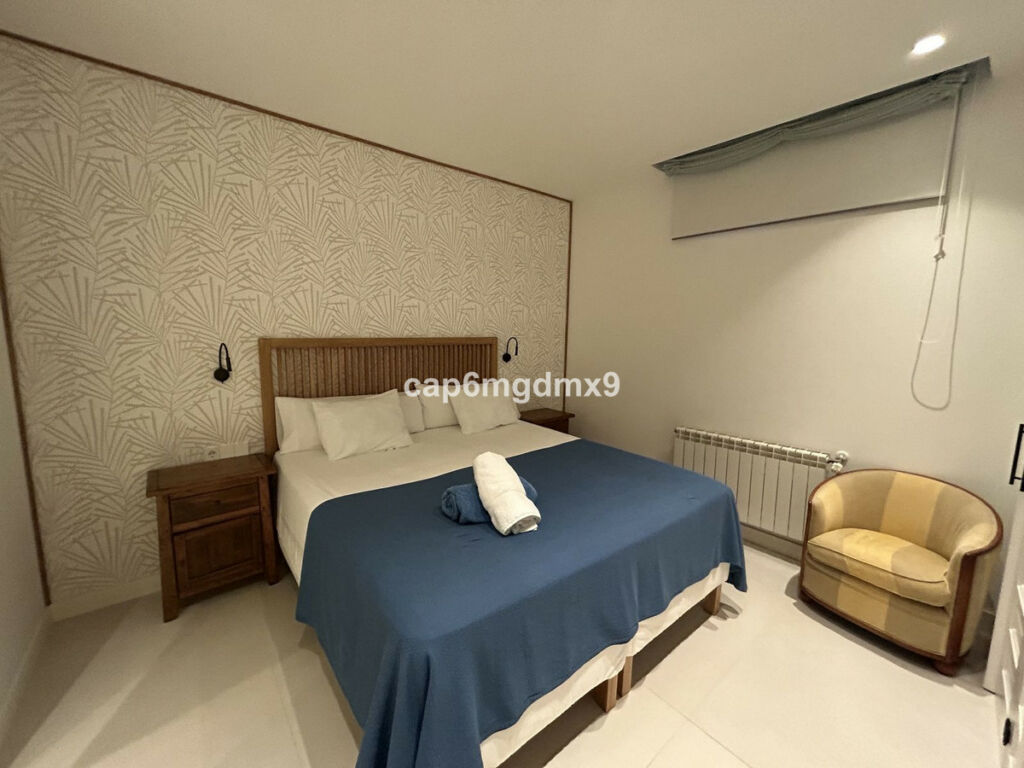 Detached Villa San Pedro de Alcántara Málaga - image 32