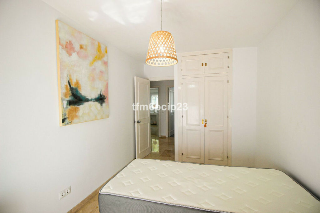 Semi-Detached House La Duquesa Málaga - image 32