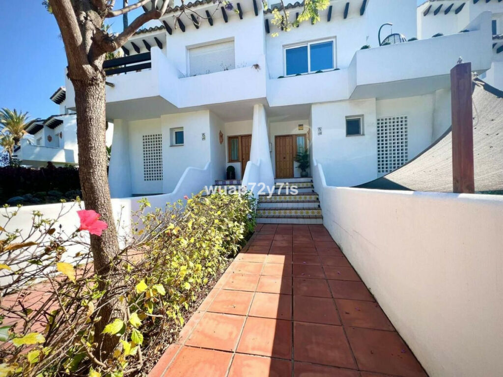 Townhouse Estepona Málaga - image 33