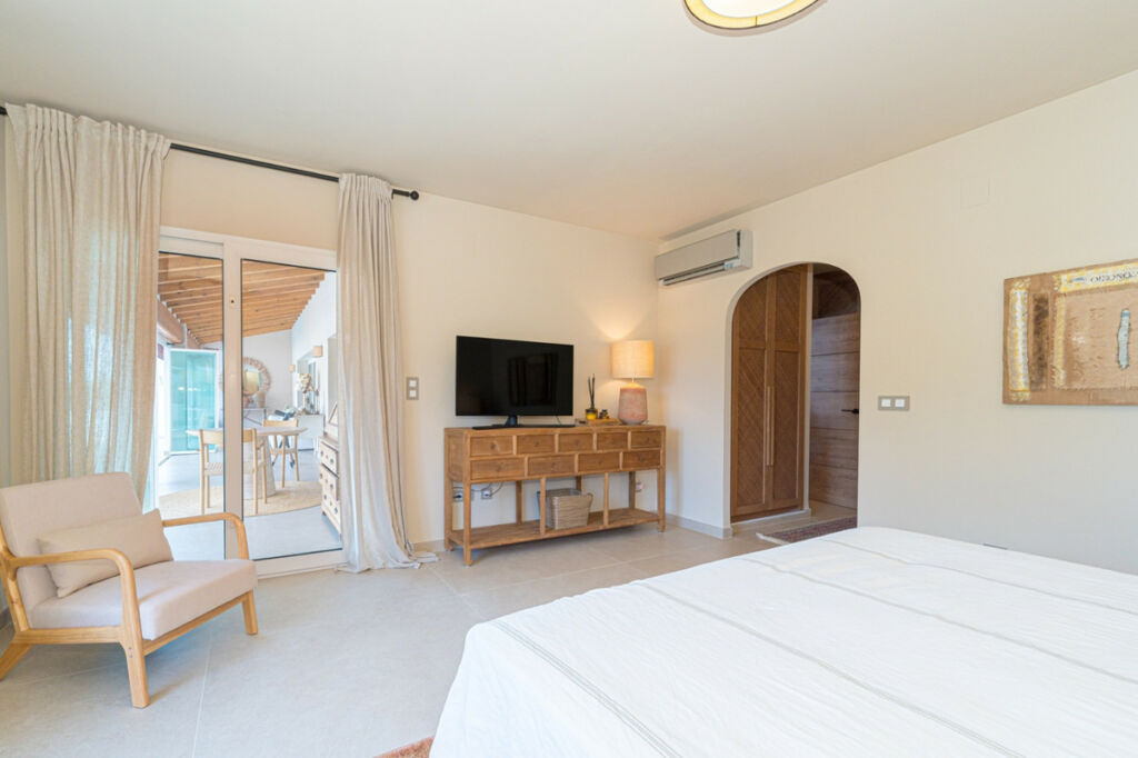 Detached Villa Denia Alicante - image 33