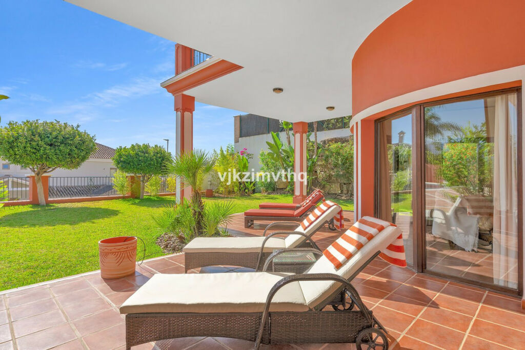 Detached Villa Benahavís Málaga - image 35