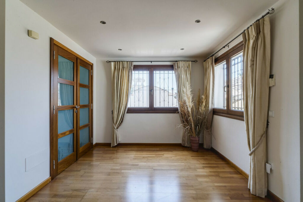Detached Villa El Rosario Málaga - image 32