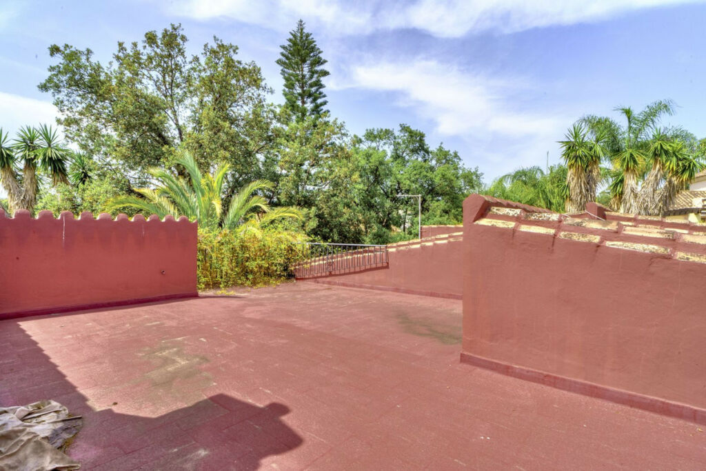 Detached Villa El Rosario Málaga - image 33