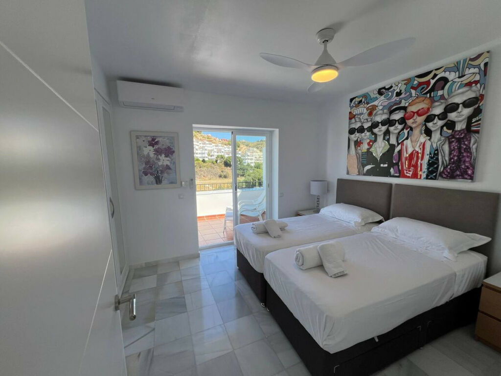 Penthouse Duplex Calahonda Málaga - image 22