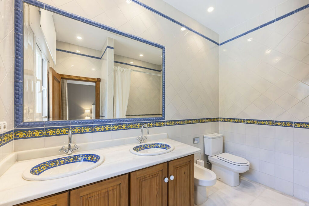 Detached Villa Guadalmina Alta Málaga - image 33