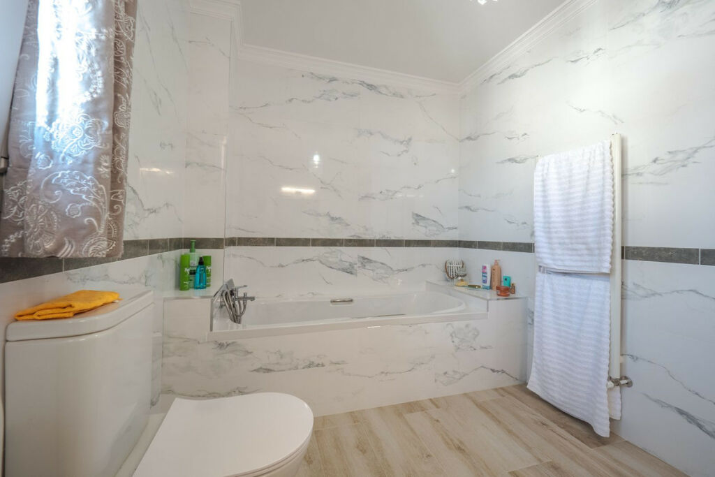 Detached Villa Alhaurín el Grande Málaga - image 33