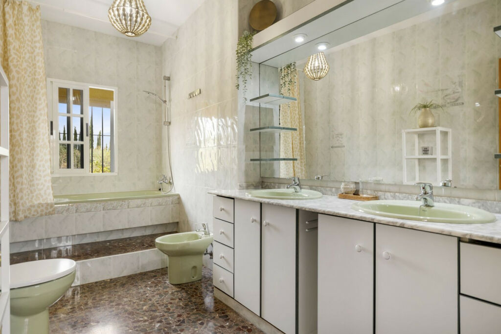 Detached Villa Alhaurín de la Torre Málaga - image 33