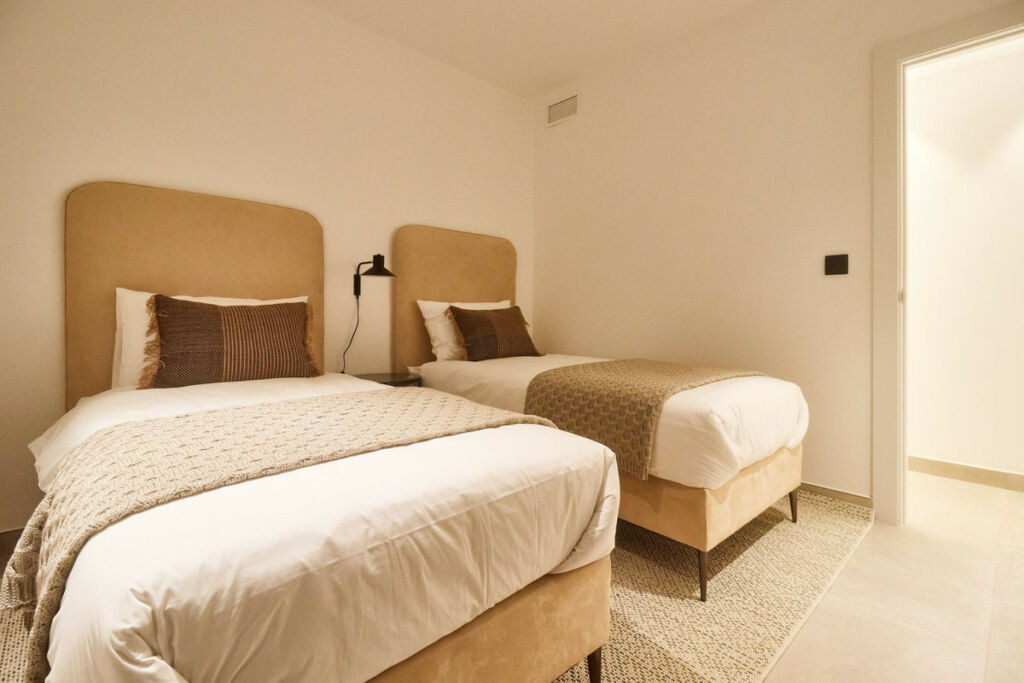 Middle Floor Apartment Fuengirola Málaga - image 33